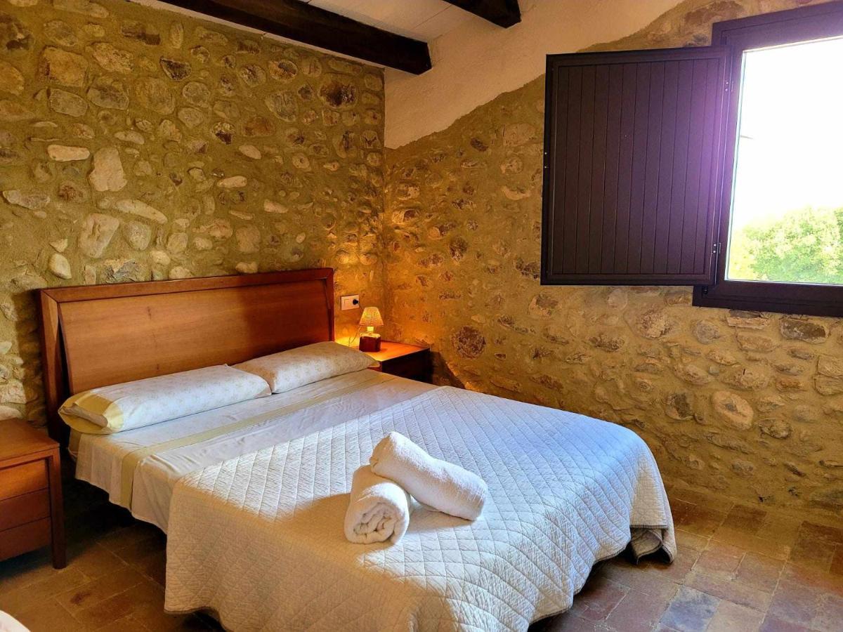 Masia Para Grupos Con Piscina Privada28 Pax Cabanelles Екстер'єр фото